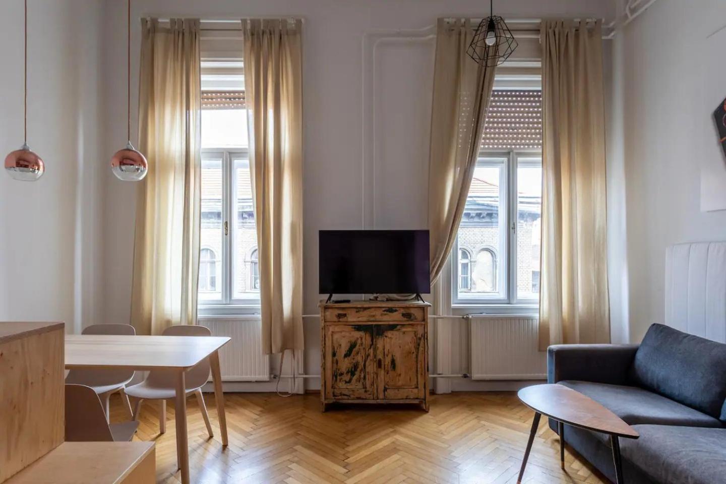 Budapestayz - Izabella Studios Buitenkant foto