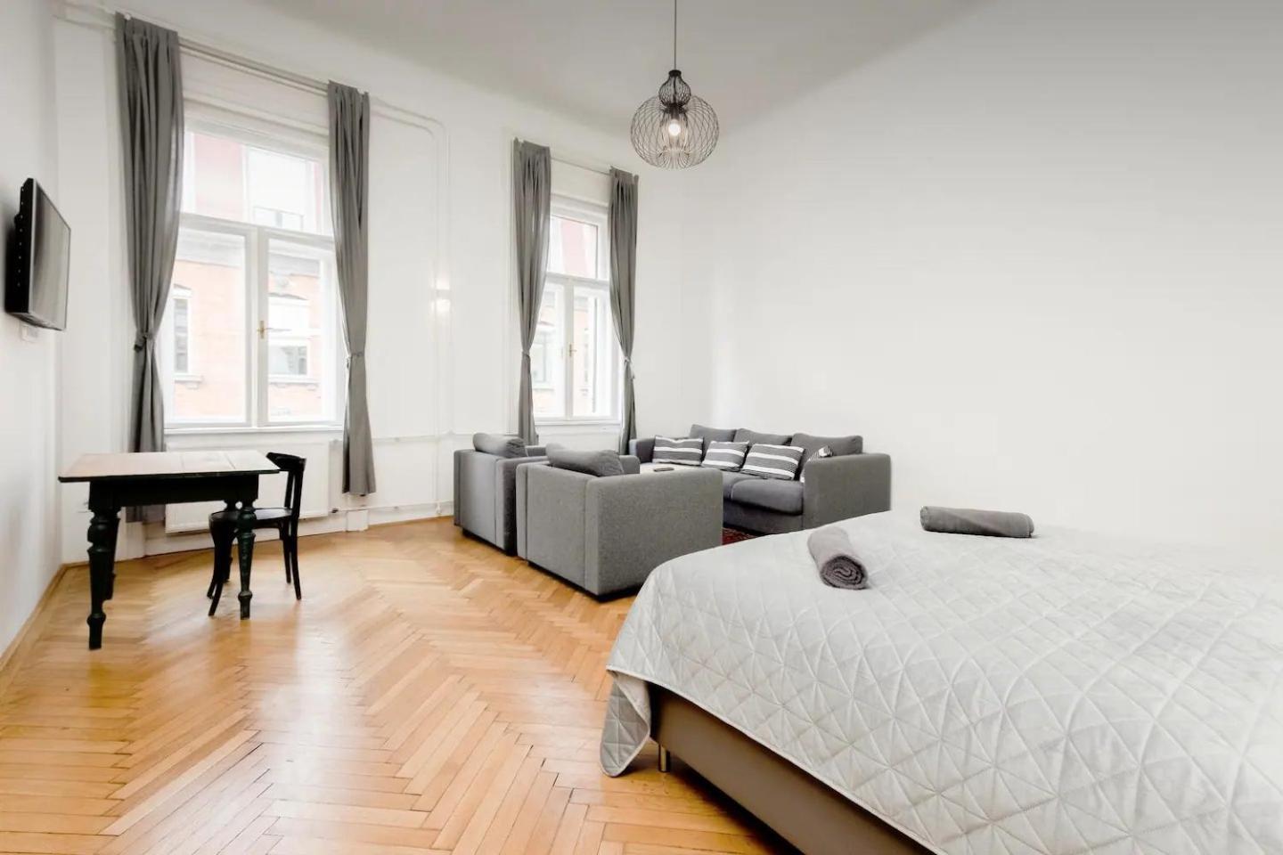 Budapestayz - Izabella Studios Buitenkant foto